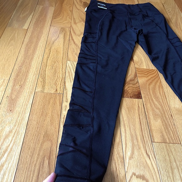 Victoria’s Secret Sport Knockout Tight with Mesh Band Details on Front - Picture 9 of 9